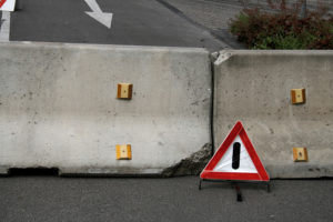 Concrete barricade